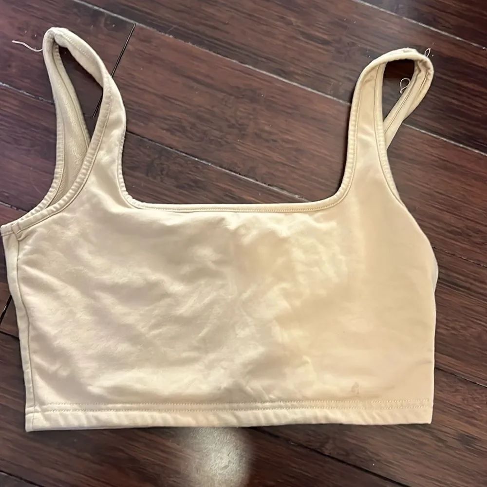 Cream Stretch Cropped Tank Top - Sports Bra - NWOT